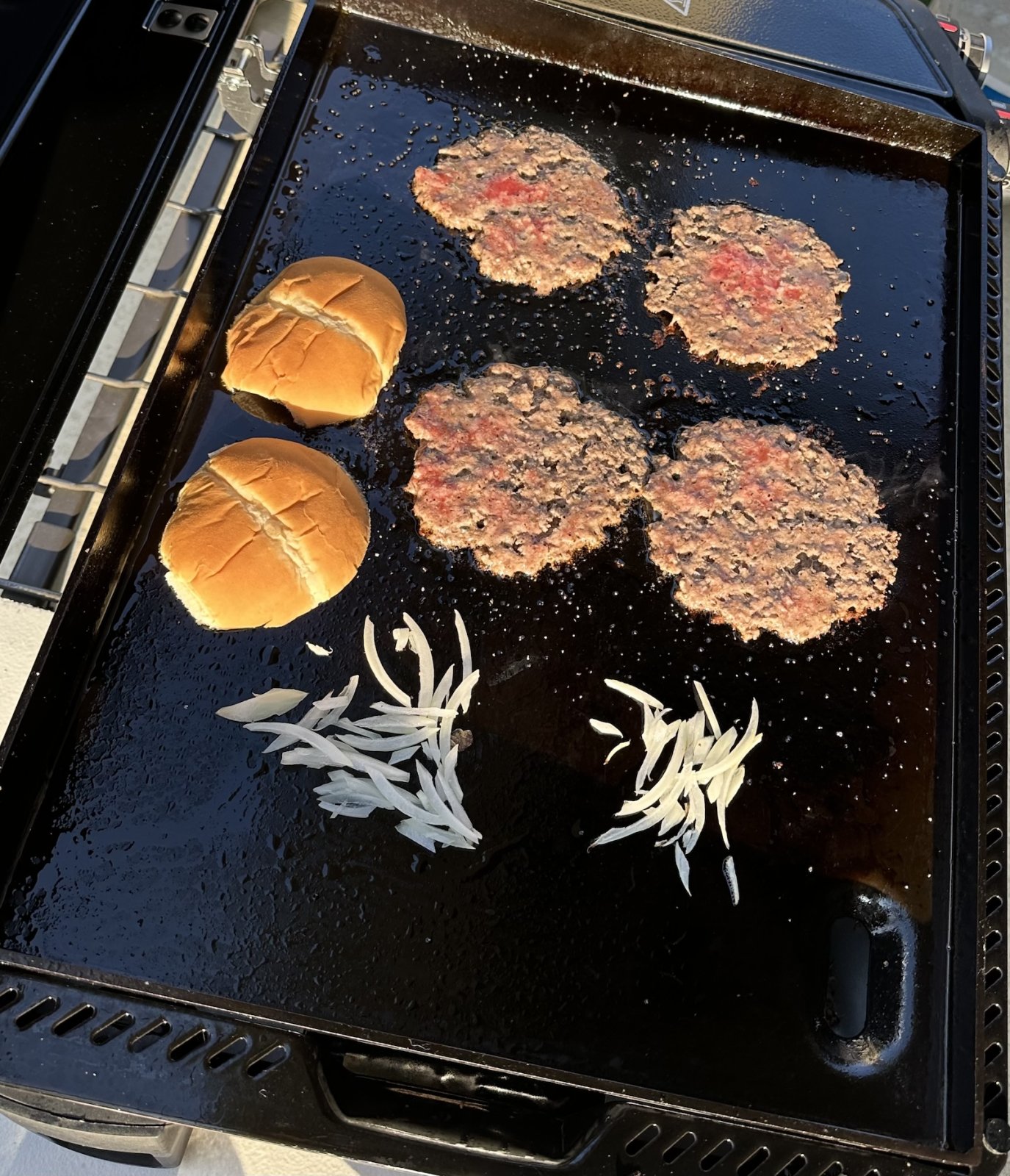 Weber-Smash-Burgers.jpeg